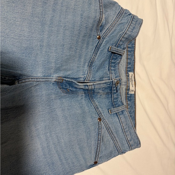 Abercrombie & Fitch Light Blue Women Jeans - Picture 2 of 4